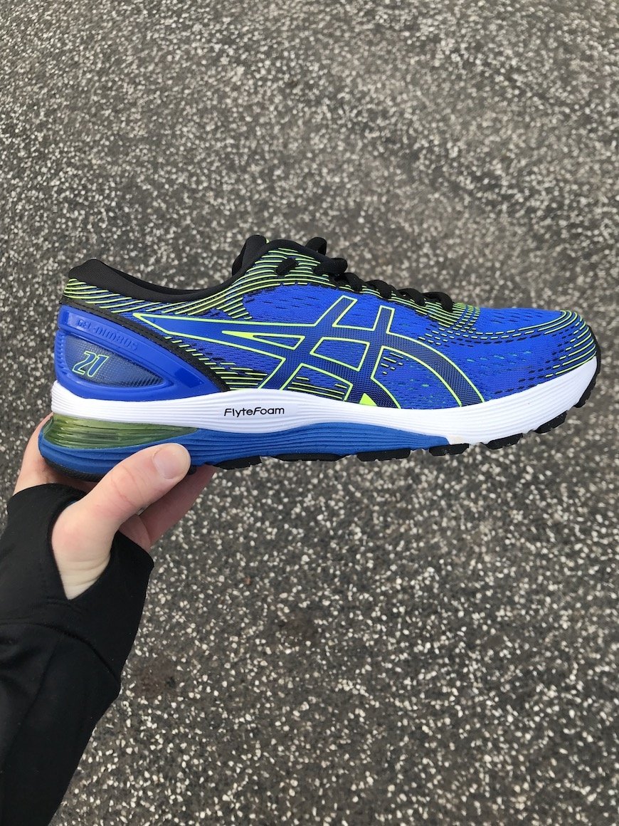 difference between asics nimbus 20 and 21